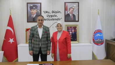 AK Parti Genel Başlan Yardımcısı Köseoğlu, Ağrı Belediyesini ziyaret etti