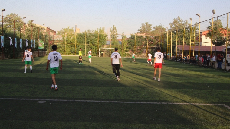 Mahalleler Arası 1.Kardeşlik ve Dostluk Futbol Turnuvası başladı.